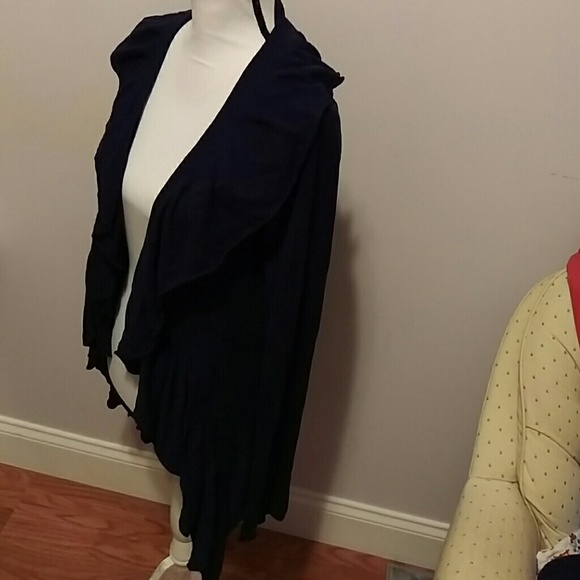 Line size M - Picture 3 of 7